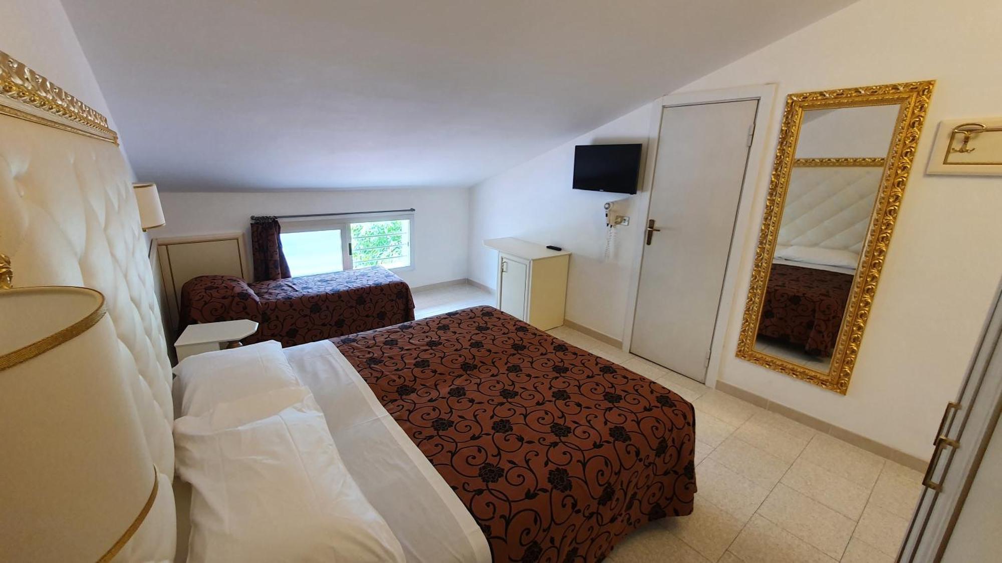 Hotel Rosa Maria Elite Bellaria-Igea Marina Oda fotoğraf