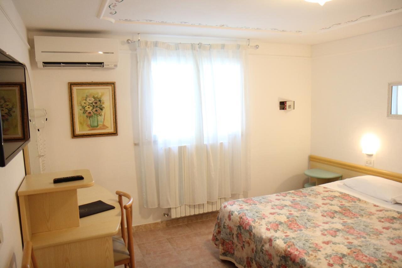 Hotel Rosa Maria Elite Bellaria-Igea Marina Dış mekan fotoğraf